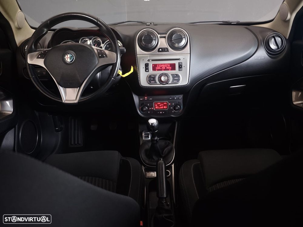Alfa Romeo MiTo 1.3 JTD Distinctive - 30