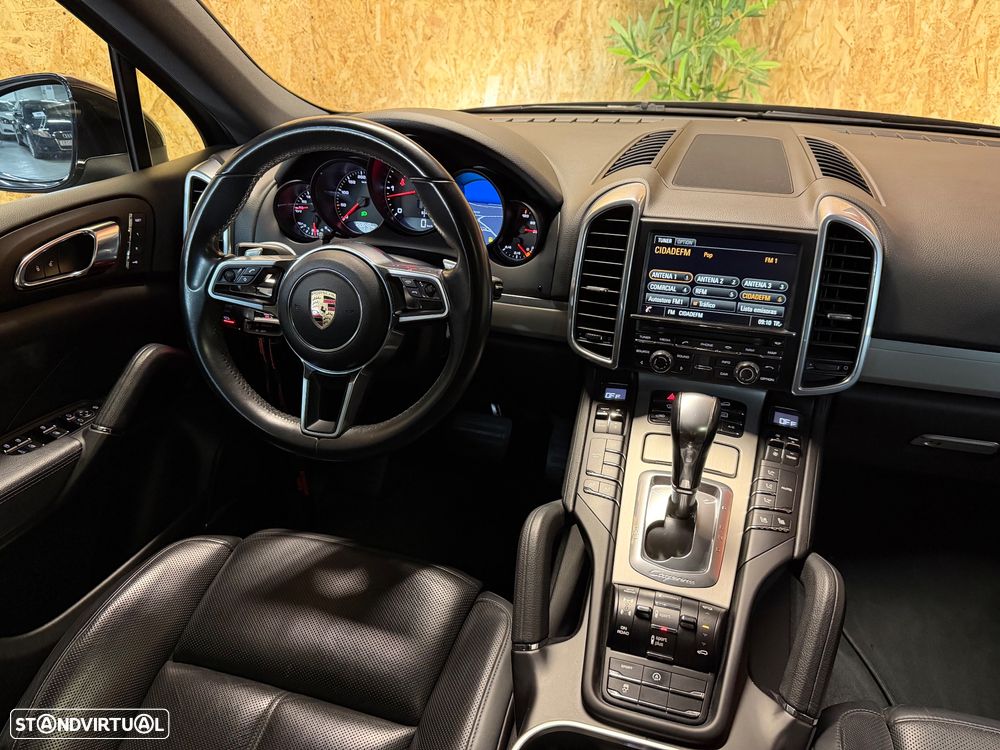 Porsche Cayenne 3.0 V6 - 21