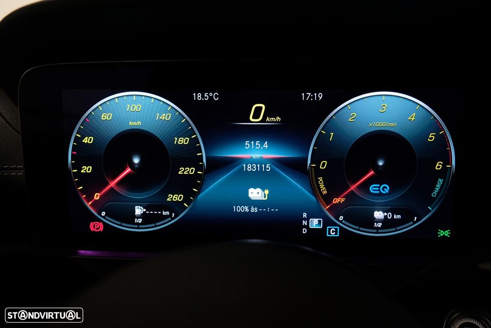 Mercedes-Benz E 300 de AMG Line - 12