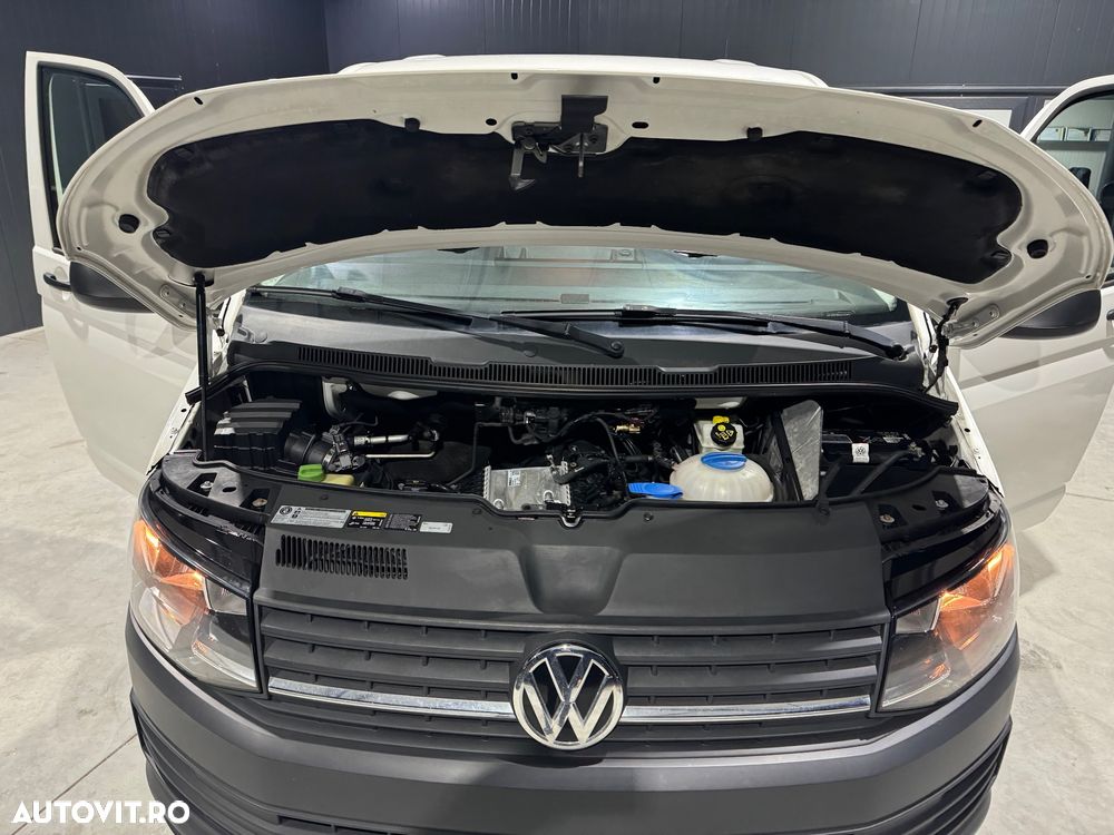 Volkswagen Transporter - 18