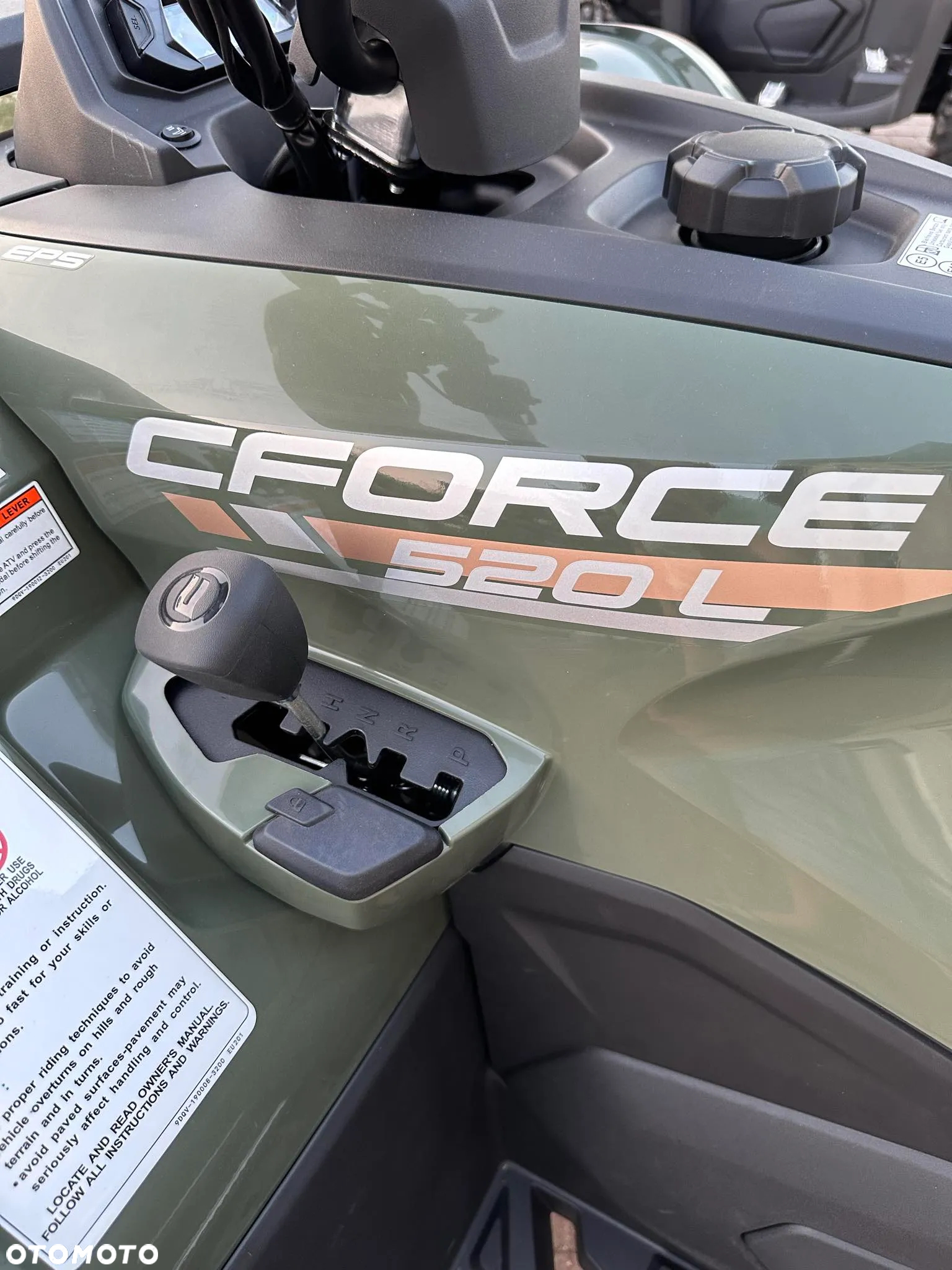 CFMoto CForce - 16
