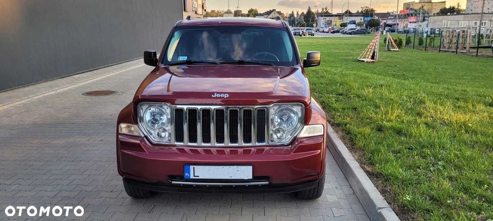 Jeep Liberty - 5