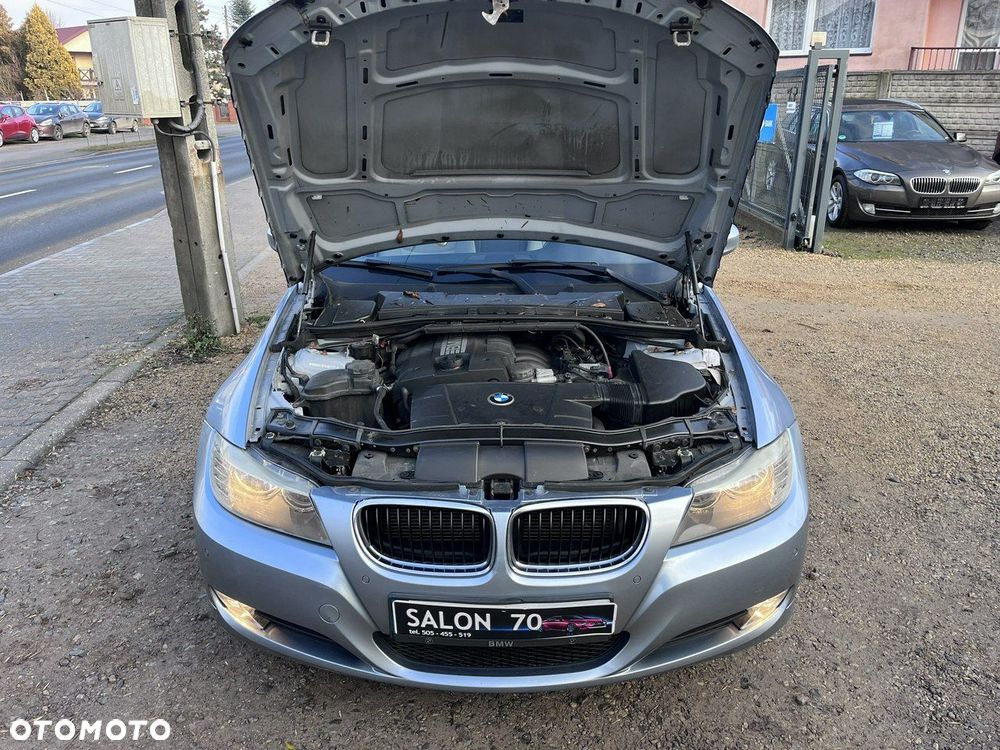 BMW Seria 3 - 25