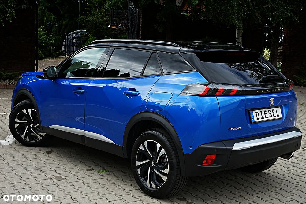 Peugeot 2008 - 12