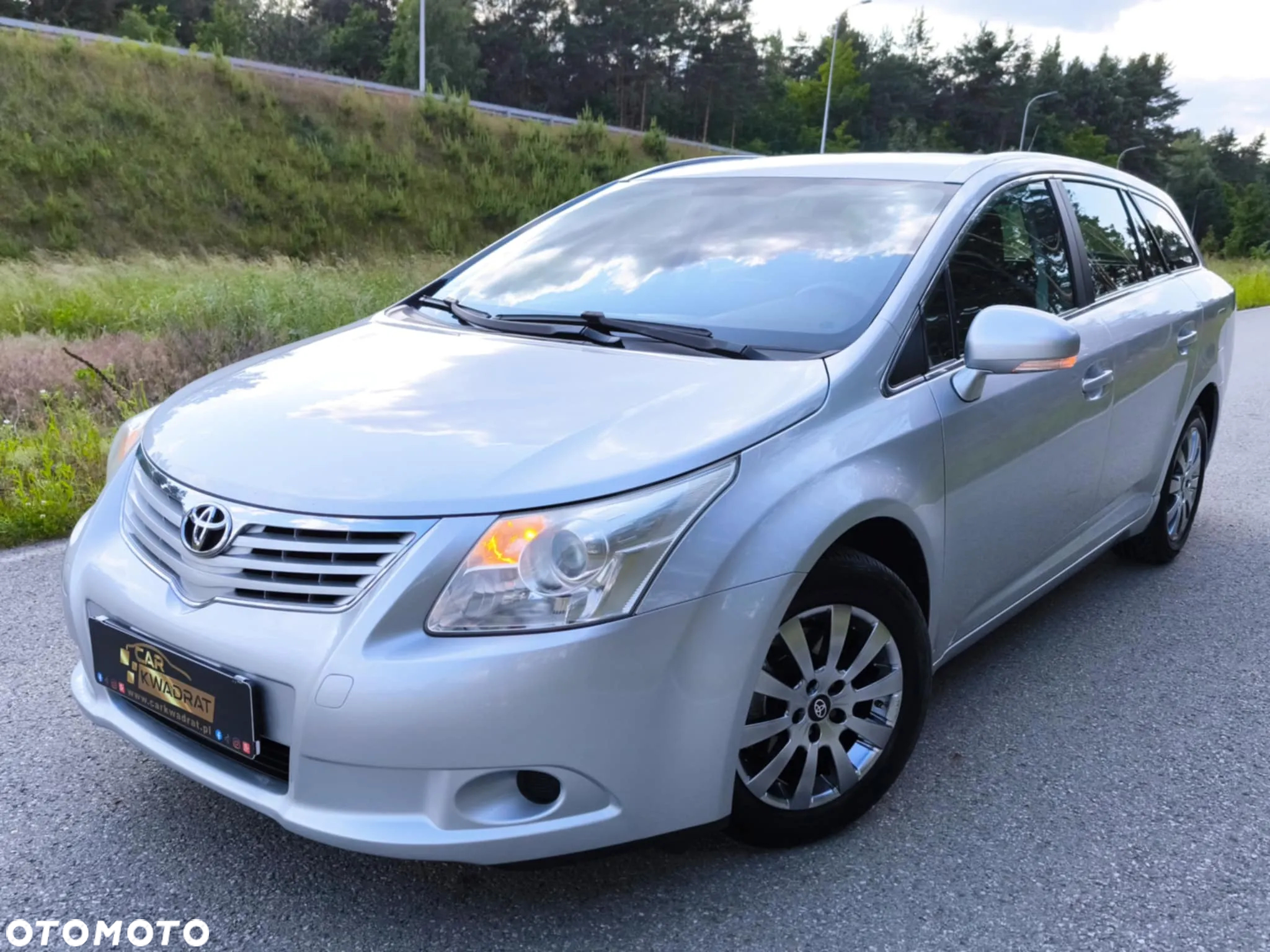 Toyota Avensis Combi 1.6 - 26