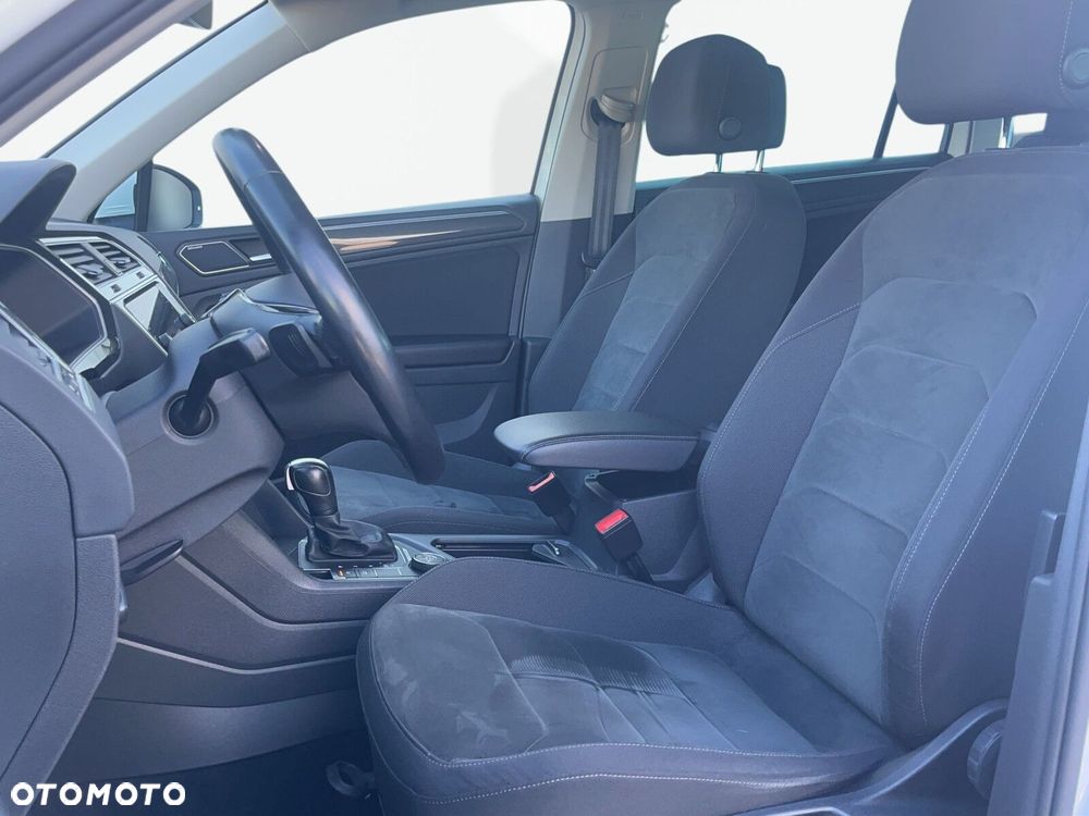 Volkswagen Tiguan - 10