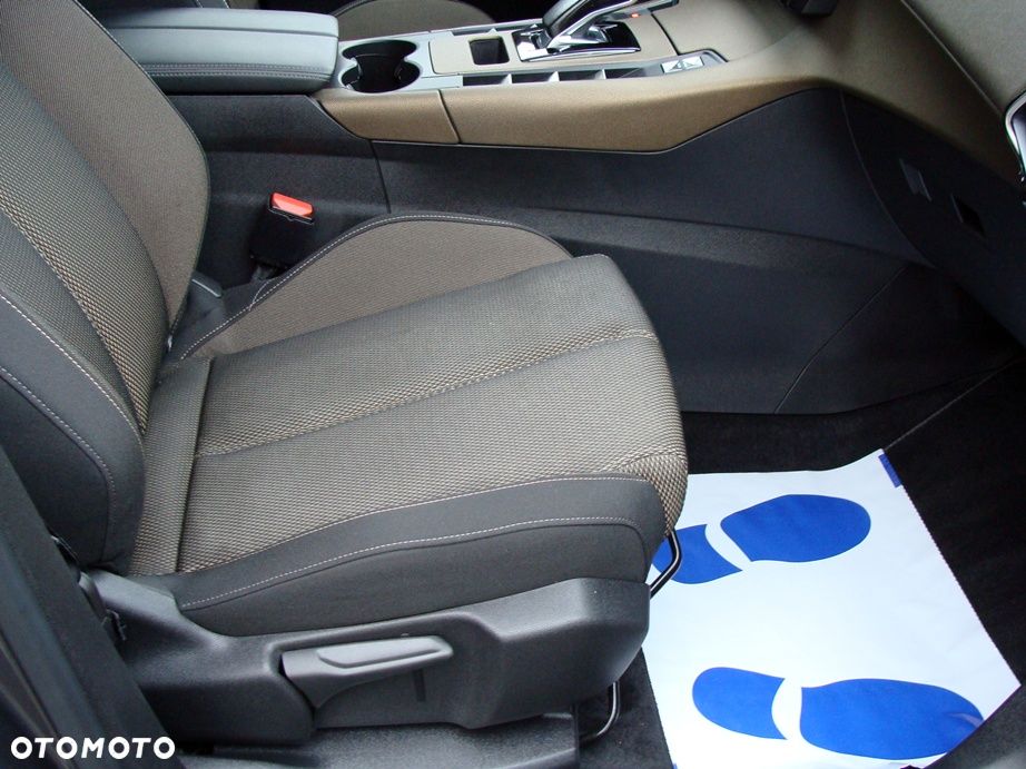 DS Automobiles DS 7 Crossback - 12