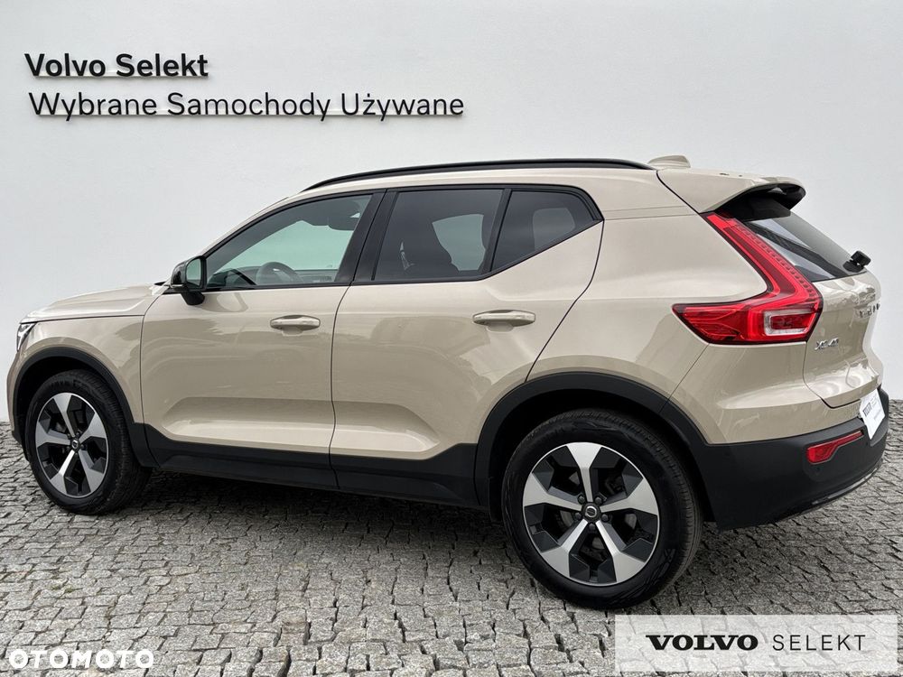 Volvo XC 40 - 4