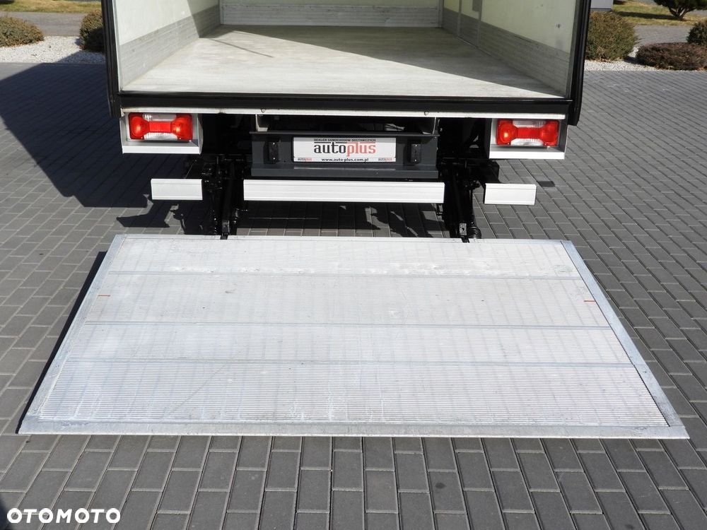 Iveco DAILY 35S16 CONNECT KONTENER WINDA 8 PALET TEMPOMAT NAWIGACJA LEDY AUTOMAT HI-MATIC KLIMATYZACJA  160KM - 22