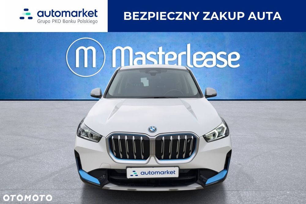 BMW iX1 xDrive30 66.5kWh xLine - 2