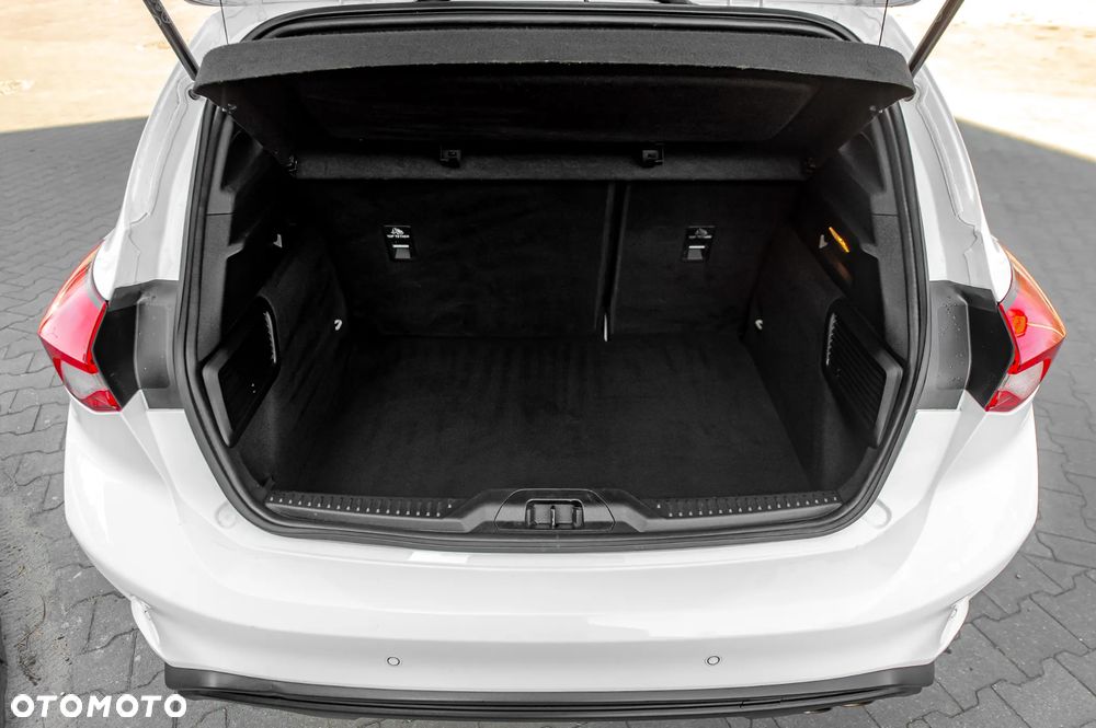 Ford Focus - 39