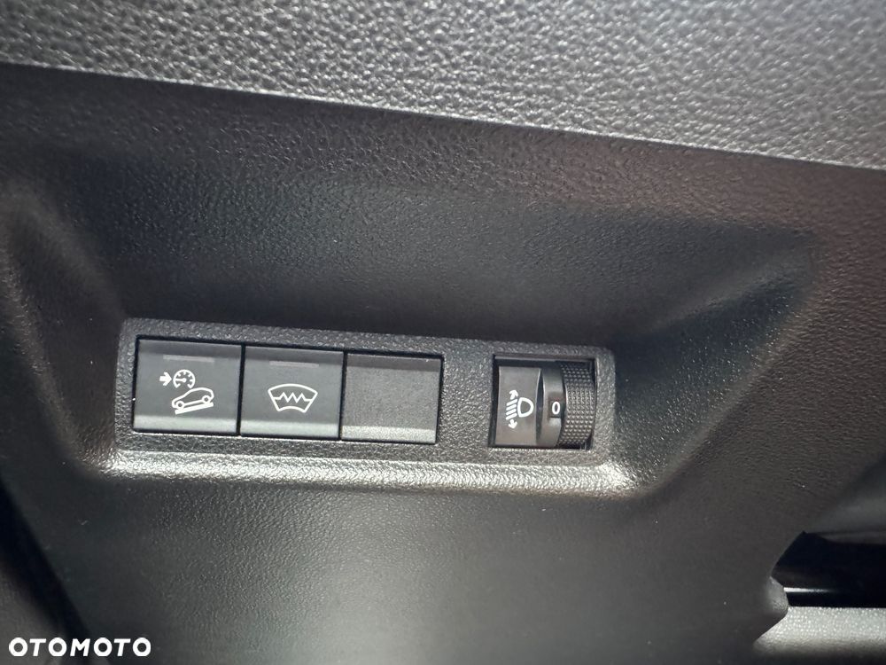 Jeep Avenger 1.2 GSE T3 Turbo-Benzin GDI Altitude - 17