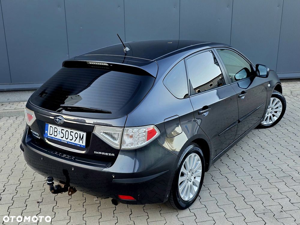 Subaru Impreza 2.0 RA - 9