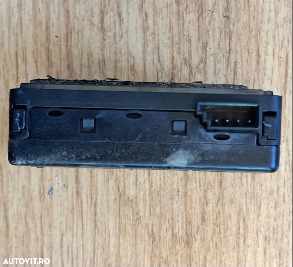 Senzor ploaie si lumina parbriz Original BMW E81 E87+LCI E82 E88 E90+LCI E91+LCI E92+LCI E93+LCI E84 E89 R56+LCI R55+LCI R57+LCI R58 R59 R60 R61 - 2