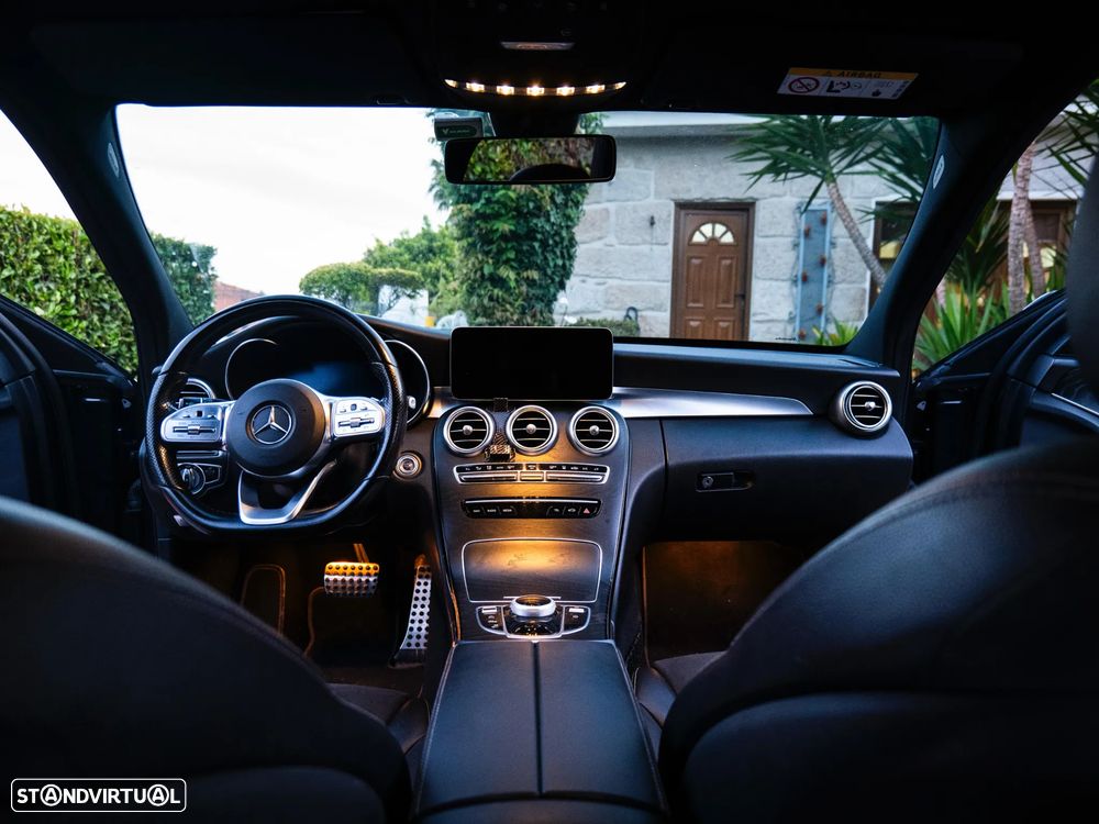 Mercedes-Benz C 300 d AMG Line - 11