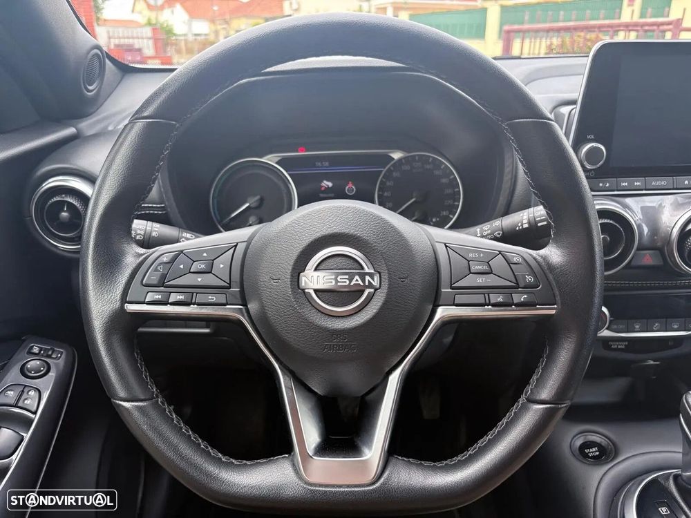 Nissan Juke 1.6 Hybrid N-Connecta - 36