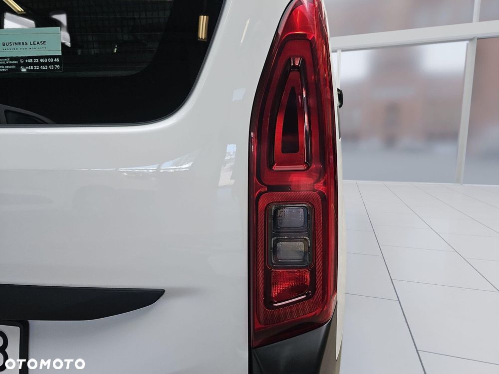 Opel Combo 1.5 DT Edition 102KM - 30