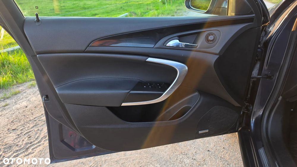 Opel Insignia 2.0 T Sport 4x4 - 14