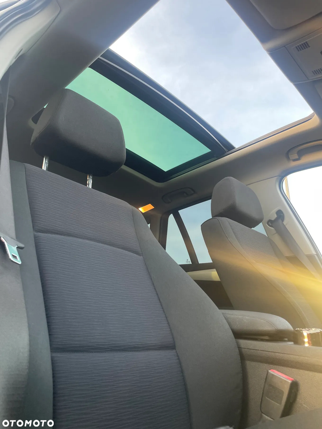BMW X1 sDrive18d - 13