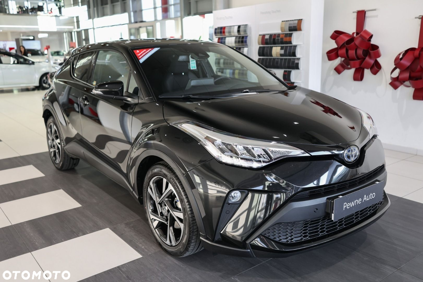 Toyota C-HR - 6