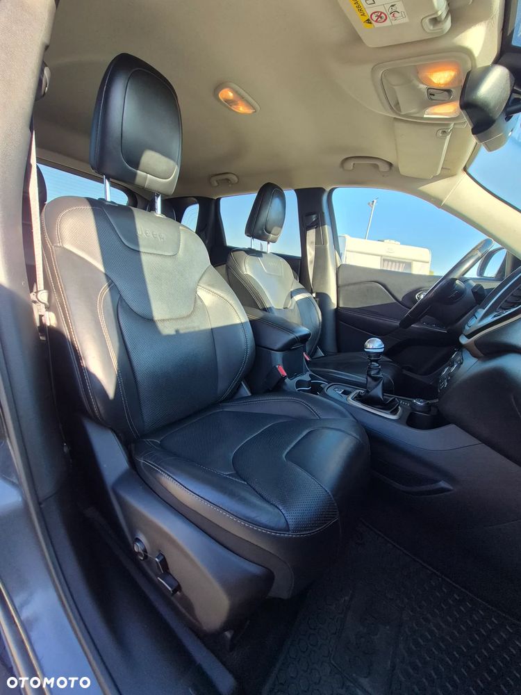 Jeep Cherokee 2.0 MJD Active Drive I Limited - 33