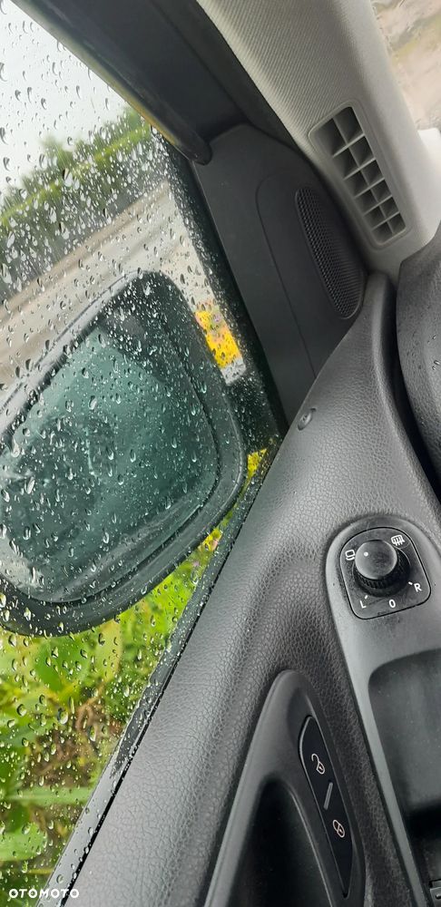 Volkswagen Golf - 26