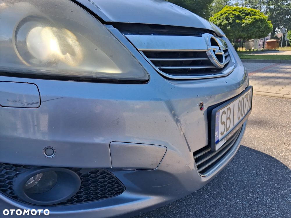 Opel Zafira 1.7 CDTI - 32