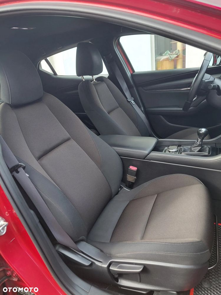 Mazda 3 - 16