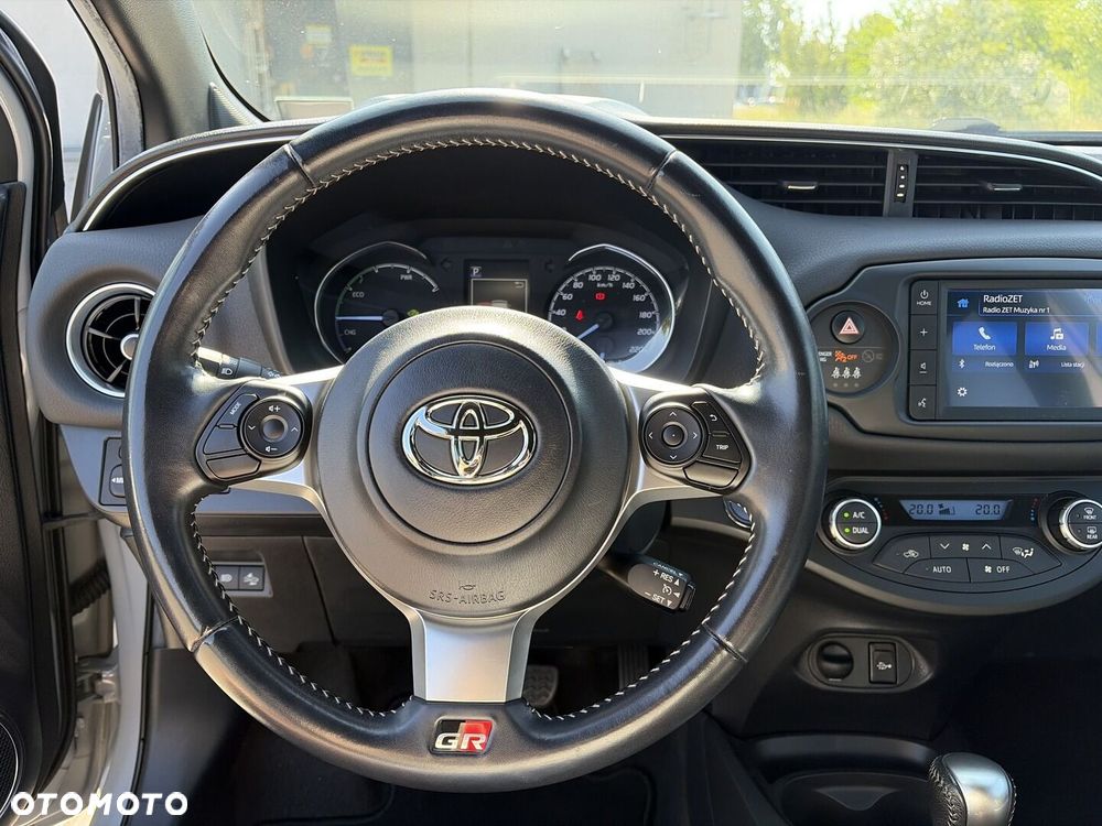Toyota Yaris - 18