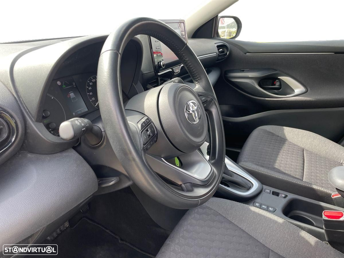 Toyota Yaris - 21