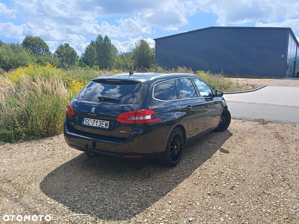 Peugeot 308 BlueHDi FAP 120 Stop&Start Winter Edition - 3