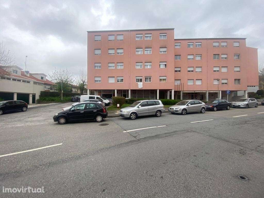 Loja arrendamento , Creixomil - Guimarães - Grande imagem: 3/13