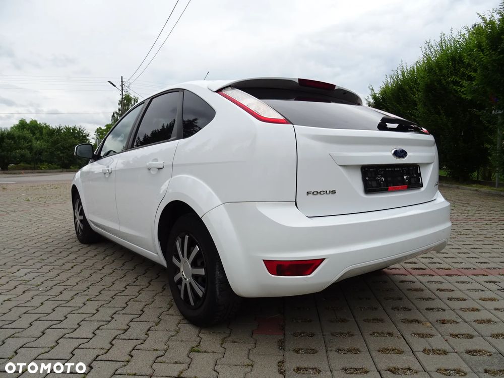 Ford Focus 1.8 White Magic - 14