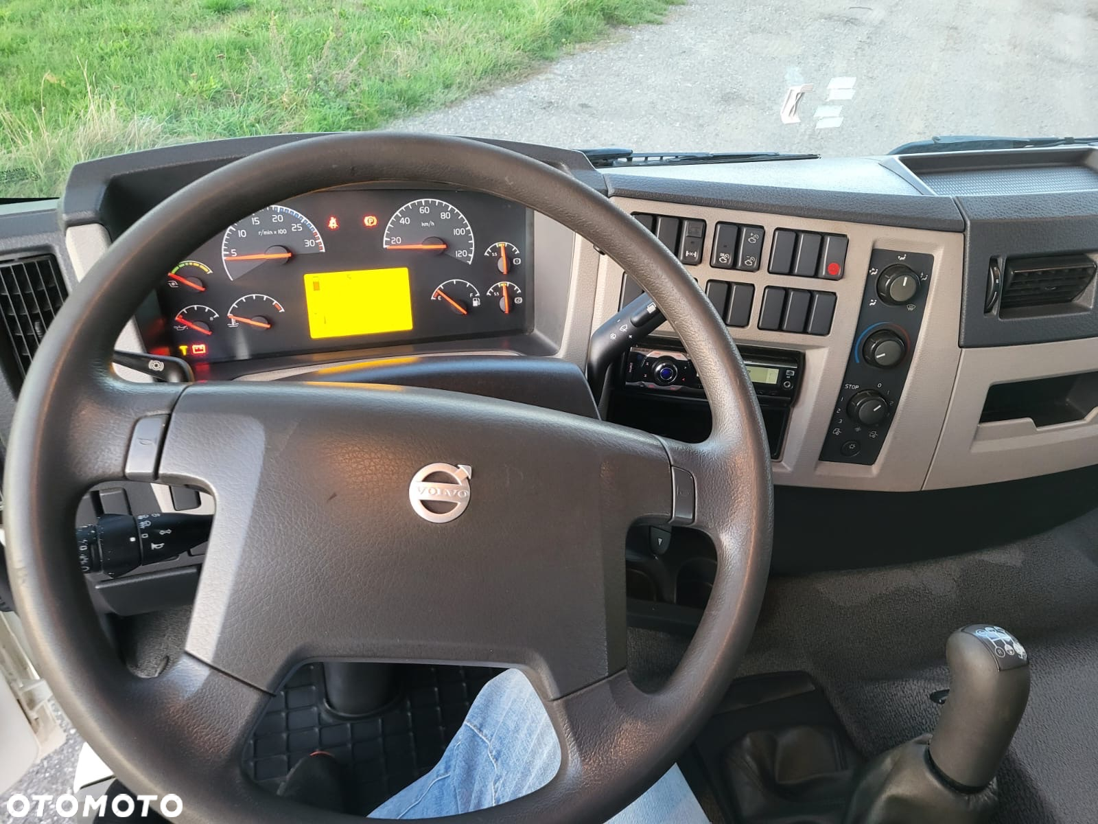 Volvo FE320 - 3