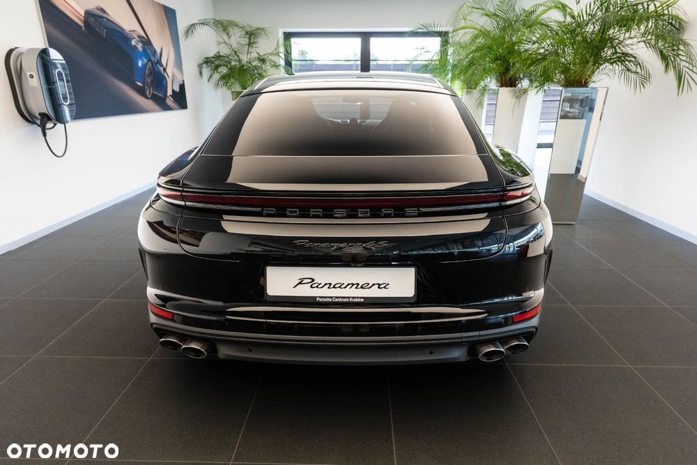 Porsche Panamera 4S E-Hybrid - 6