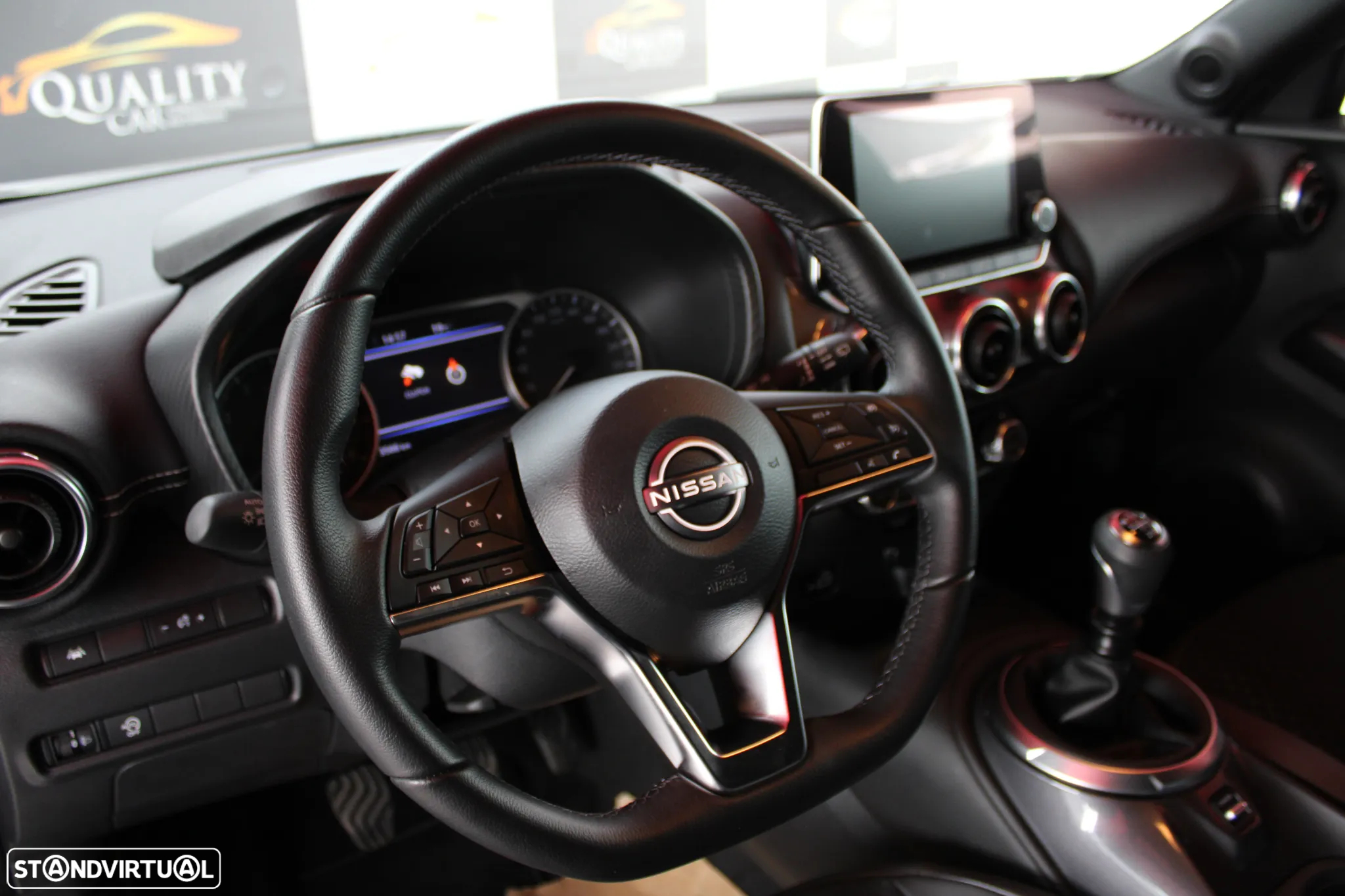 Nissan Juke 1.0 DIG-T N-Connecta - 14