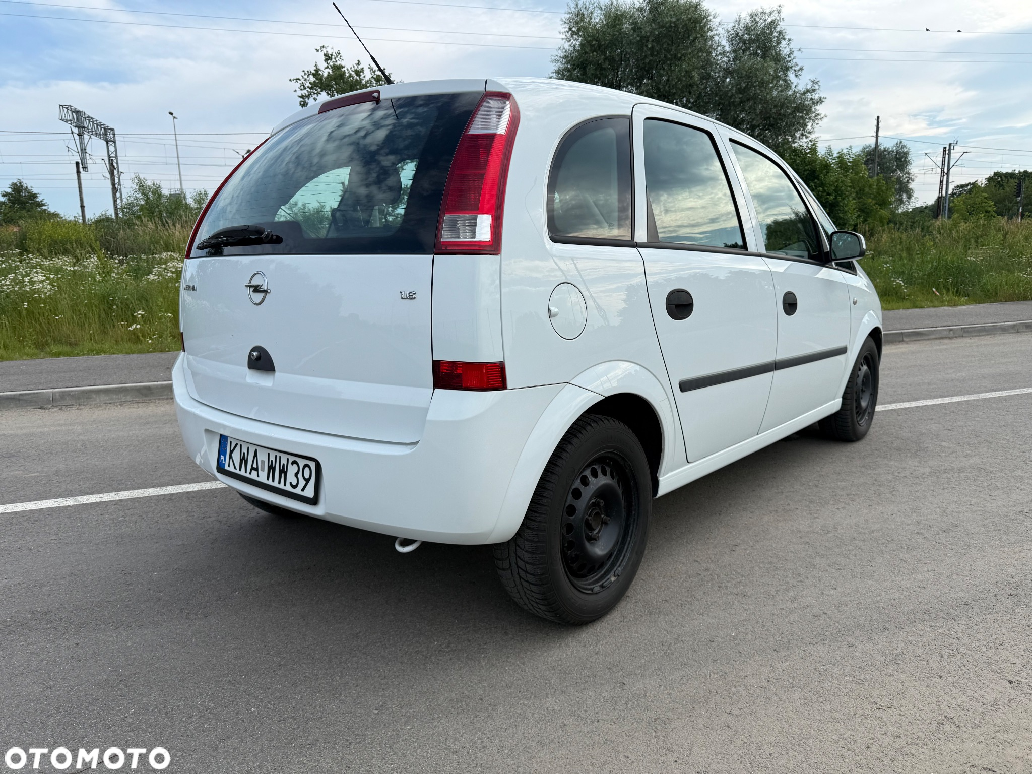 Opel Meriva 1.6 16V (Essentia) - 12