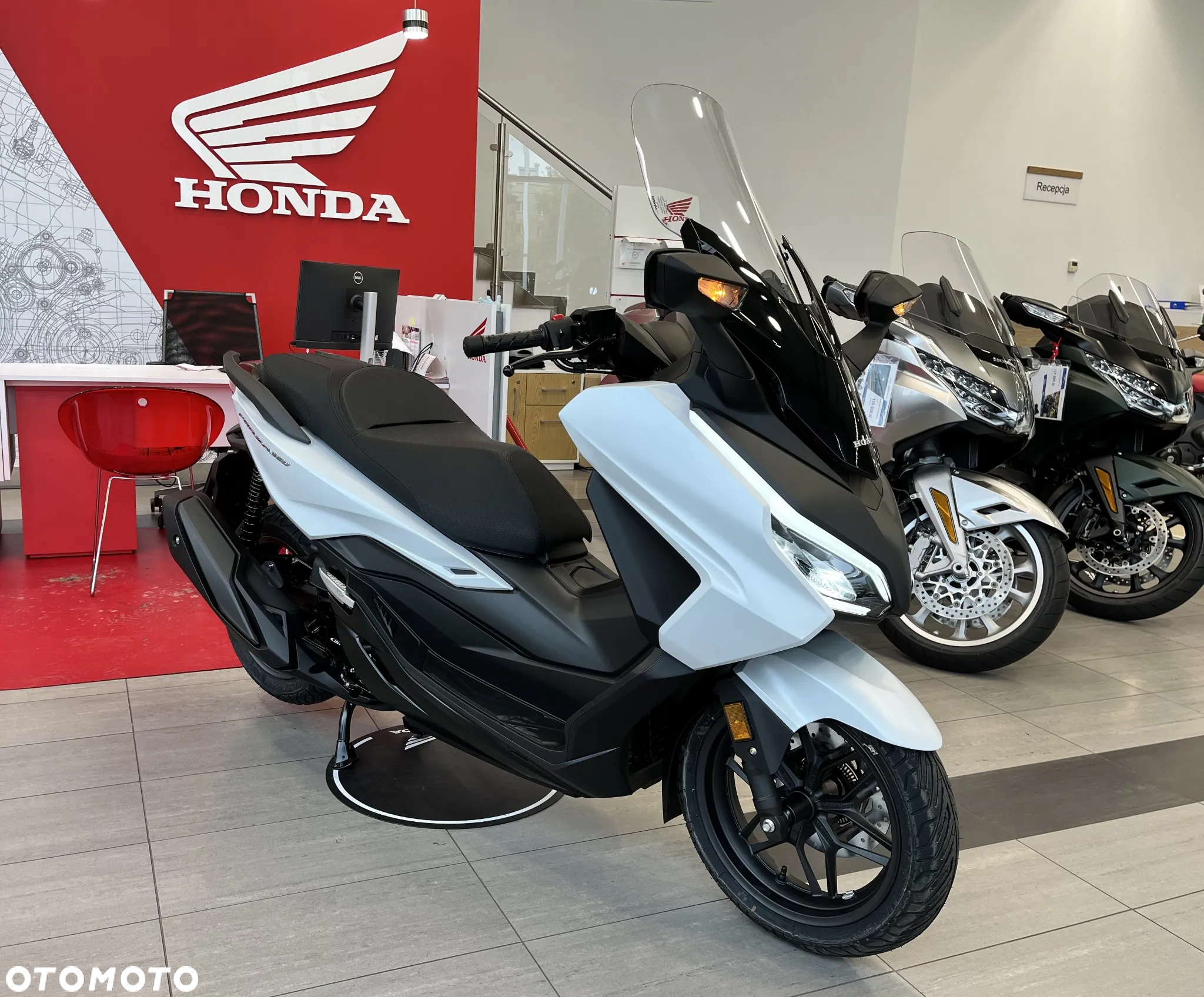 Honda NSS - 2