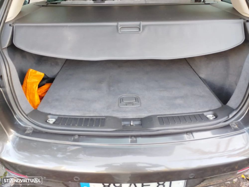 Fiat Croma 1.9 M-Jet Emotion - 10