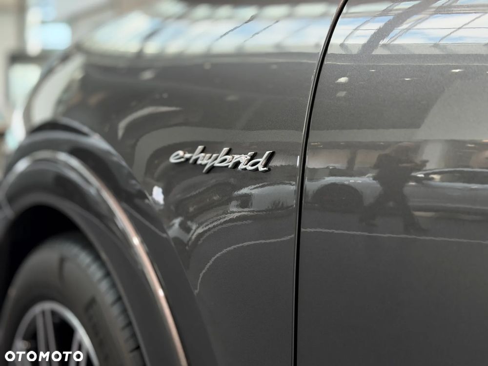 Porsche Cayenne E-Hybrid PHEV Black Edition - 16