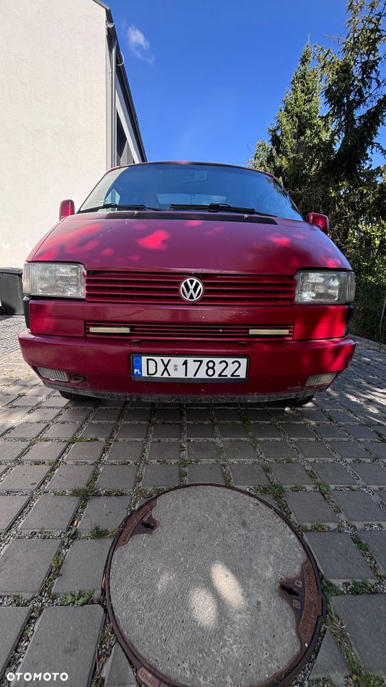 Volkswagen Multivan - 2