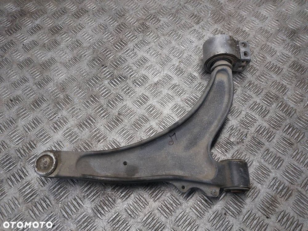 WAHACZ LEWY PRZÓD OPEL INSIGNIA A - 2