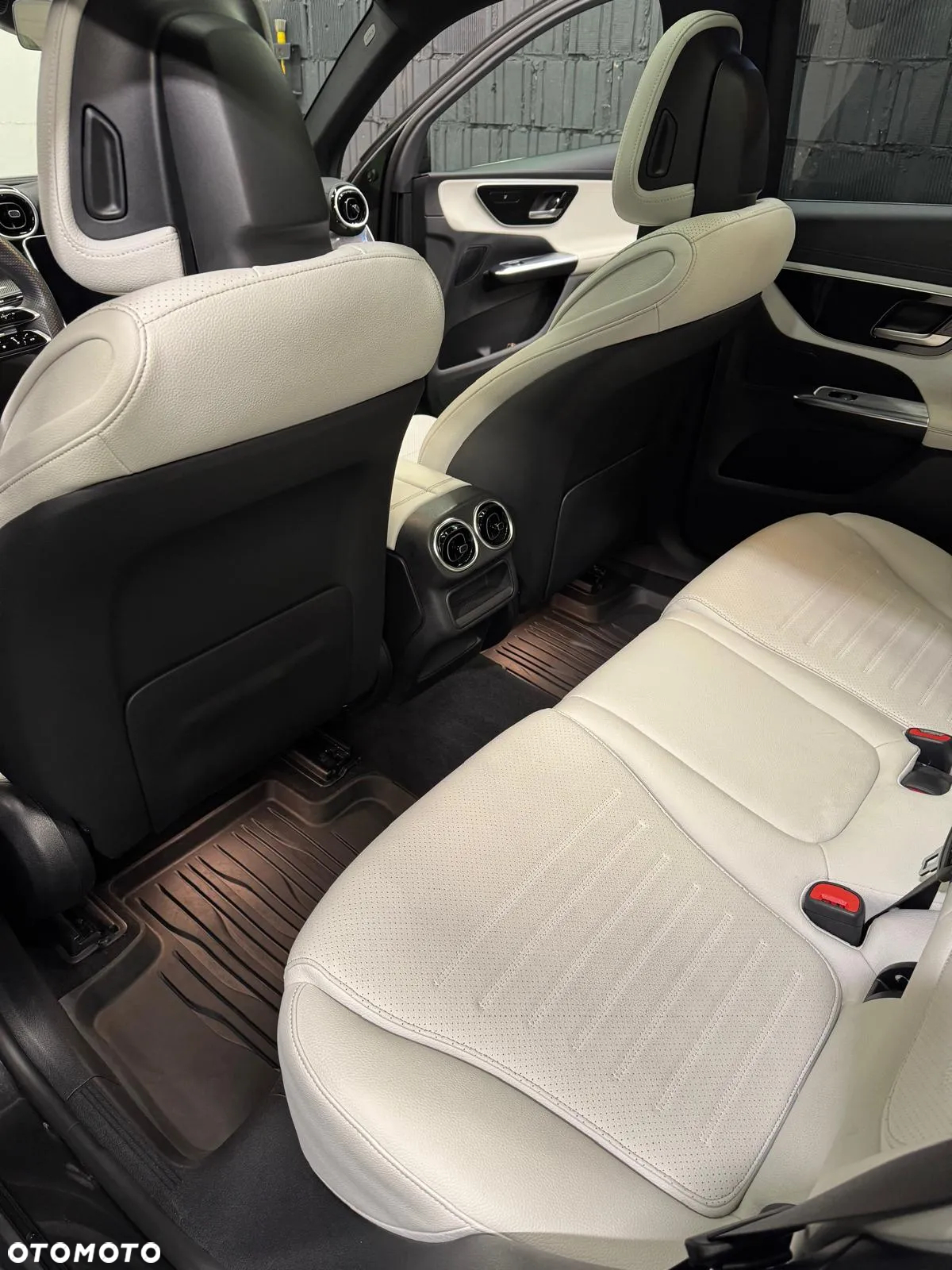 Mercedes-Benz GLC 300 de 4-Matic AMG Line - 22