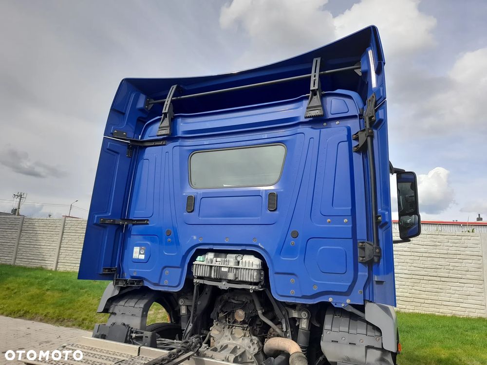 Spoiler spoilery kpl. Mercedes Actros MP4 Antos - 3
