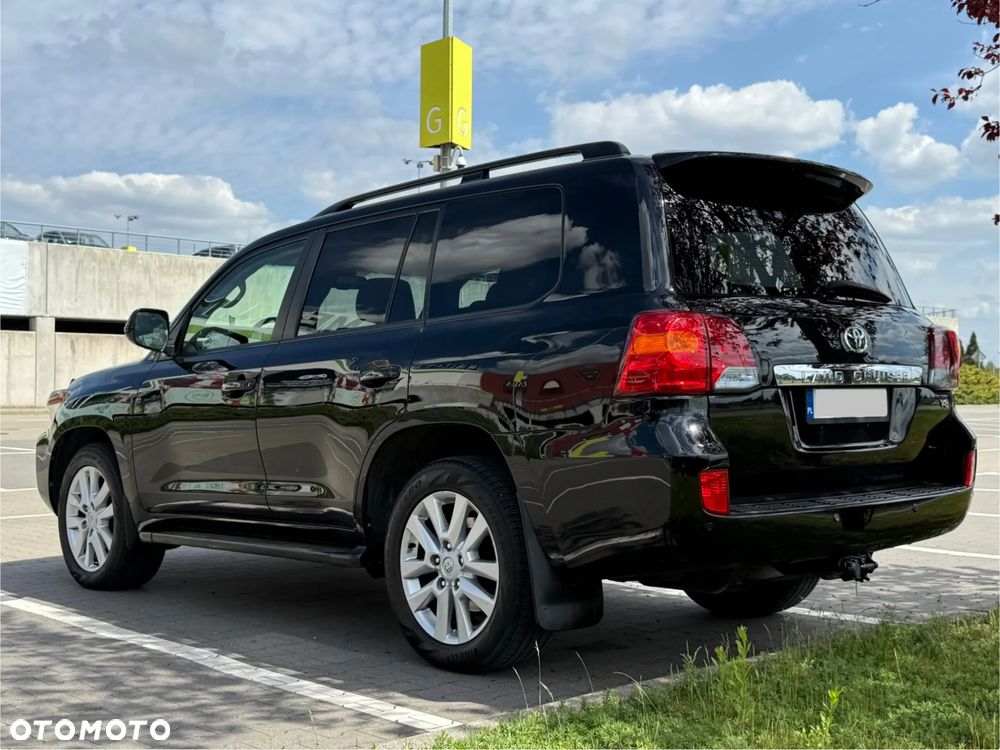 Toyota Land Cruiser LC 4.5 D-4D V8 Limited - 8