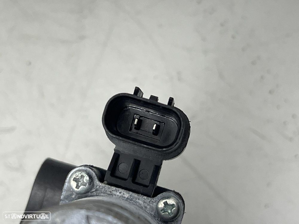 Elevador Dto Trás Semi-Novo HYUNDAI i20 III REF. 83460Q0000 83460-Q0000 - 4