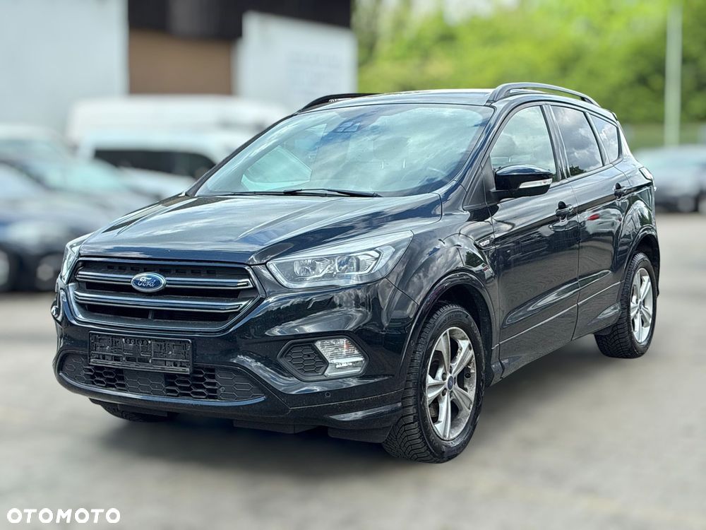 Ford Kuga 1.5 EcoBoost 2x4 Titanium - 2