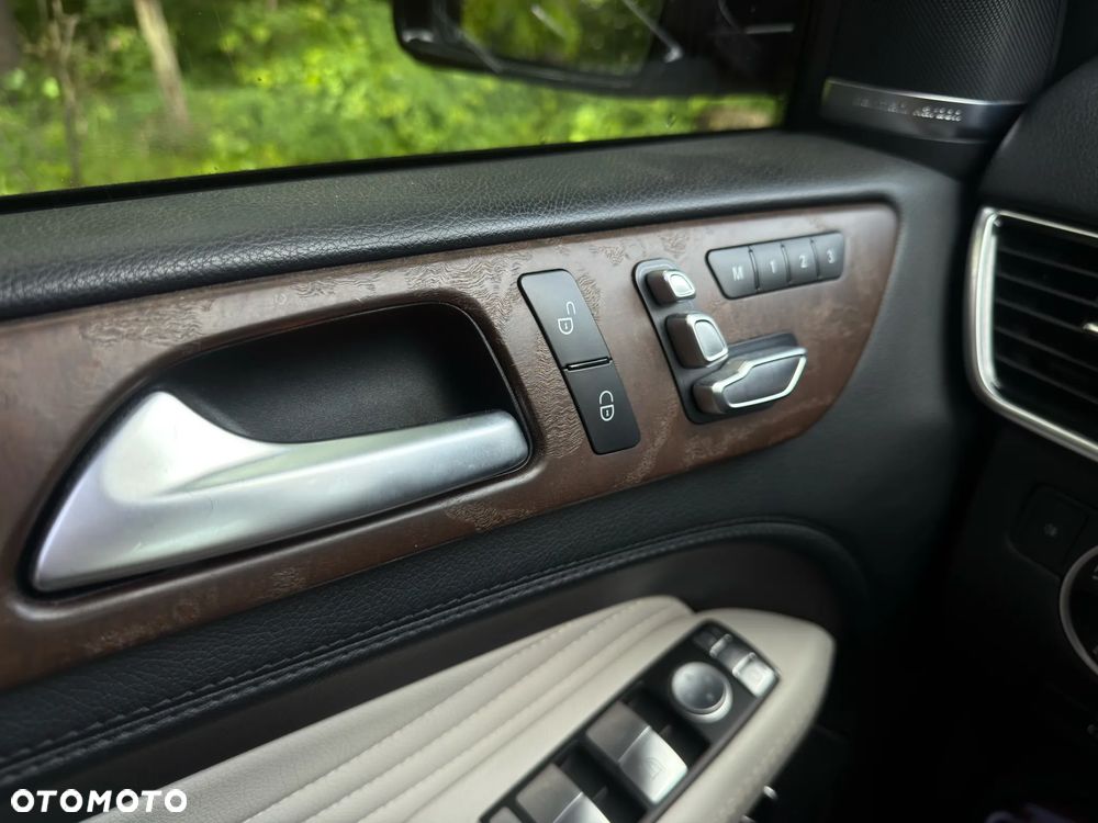 Mercedes-Benz GLE 350 d 4-Matic - 18