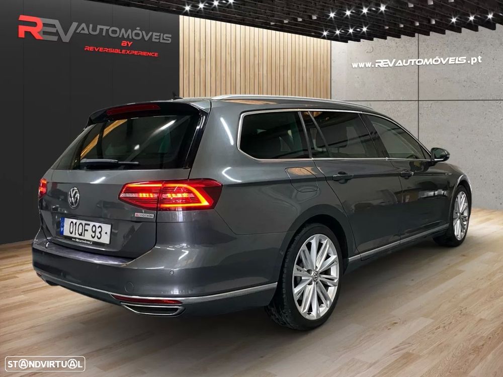 VW Passat Variant 2.0 TDi Highline DSG 4Motion - 3