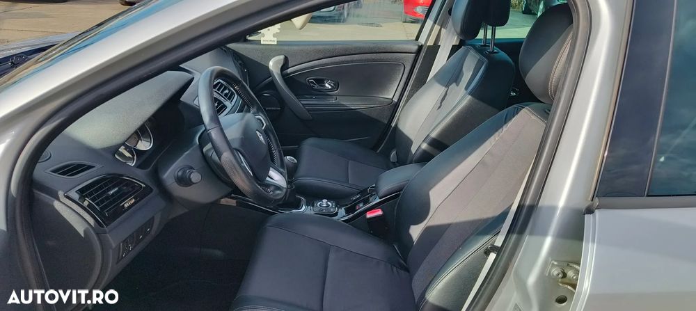 Renault Megane ENERGY dCi 110 Start & Stopp Bose Edition - 8